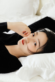 徐莹下载